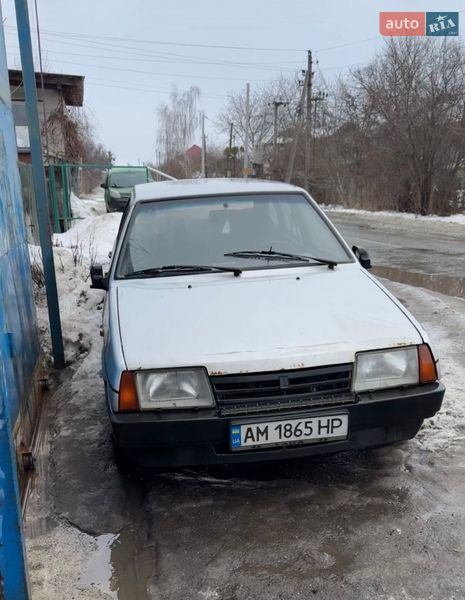 Хэтчбек ВАЗ / Lada 2109 2003 в Боярке