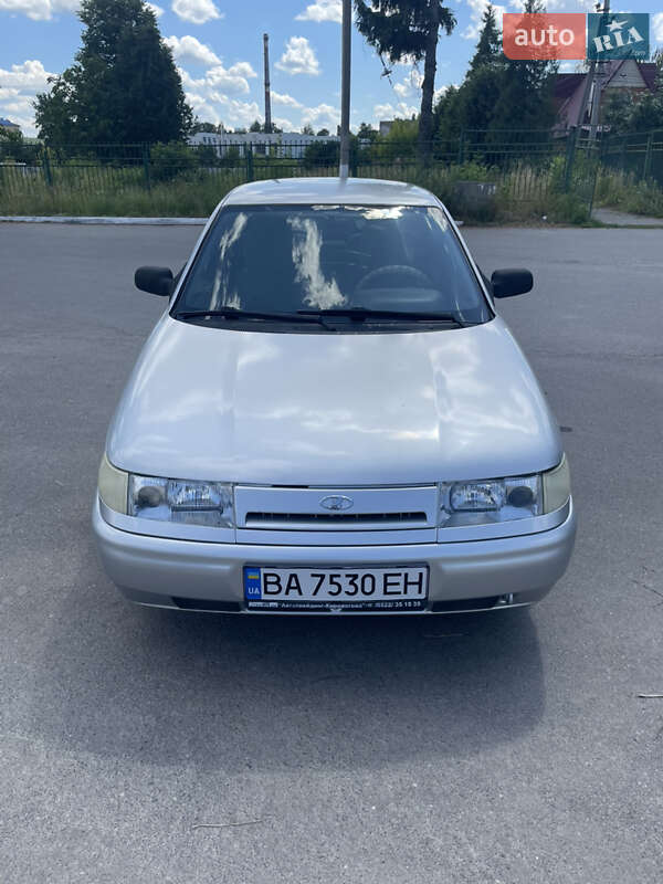 Седан ВАЗ / Lada 2110 2006 в Деражне