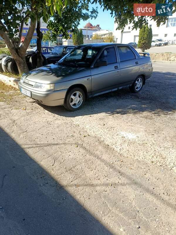 Седан ВАЗ / Lada 2110 2001 в Харькове Седан ВАЗ / Lada 2110 2001 в Харькове