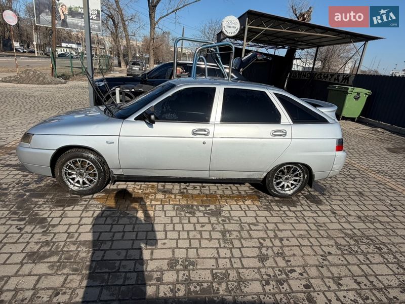 Хэтчбек ВАЗ / Lada 2112 2008 в Днепре