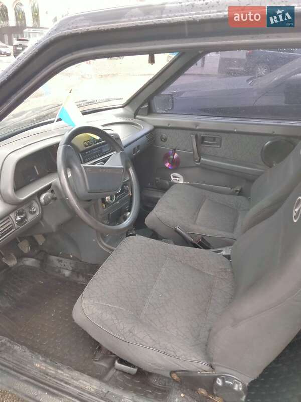 Хэтчбек ВАЗ / Lada 2113 Samara 2006 в Днепре Хэтчбек ВАЗ / Lada 2113 Samara 2006 в Днепре