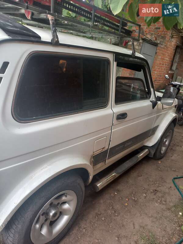 Внедорожник / Кроссовер ВАЗ / Lada 2121 Нива 1987 в Валках