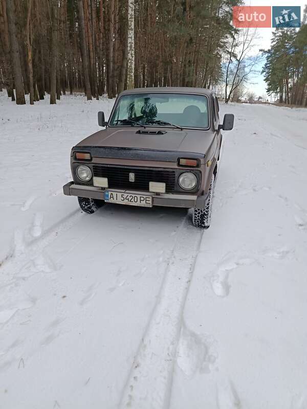 Внедорожник / Кроссовер ВАЗ / Lada 2121 Нива 1982 в Згуровке