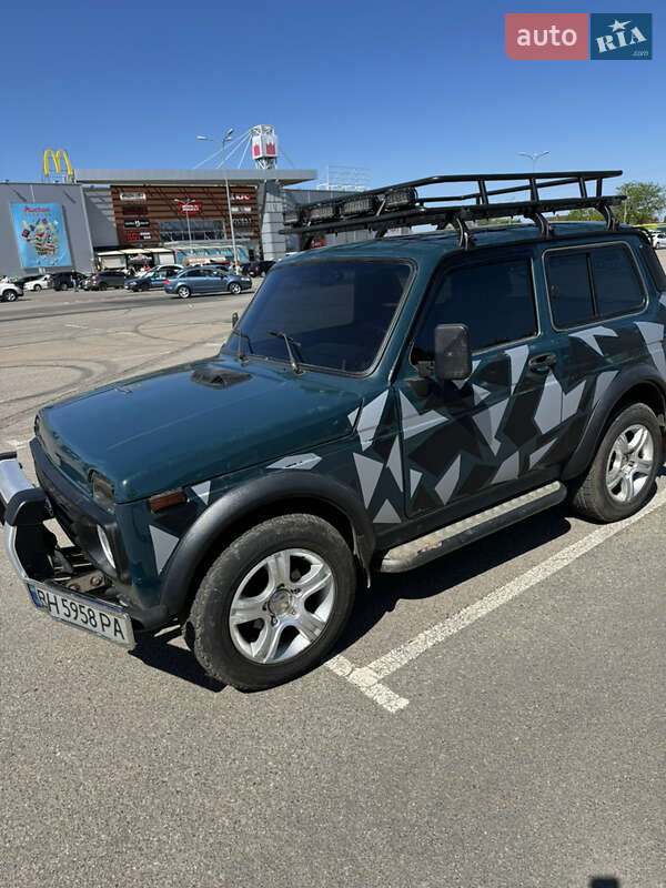 Внедорожник / Кроссовер ВАЗ / Lada 21213 Niva 2003 в Одессе