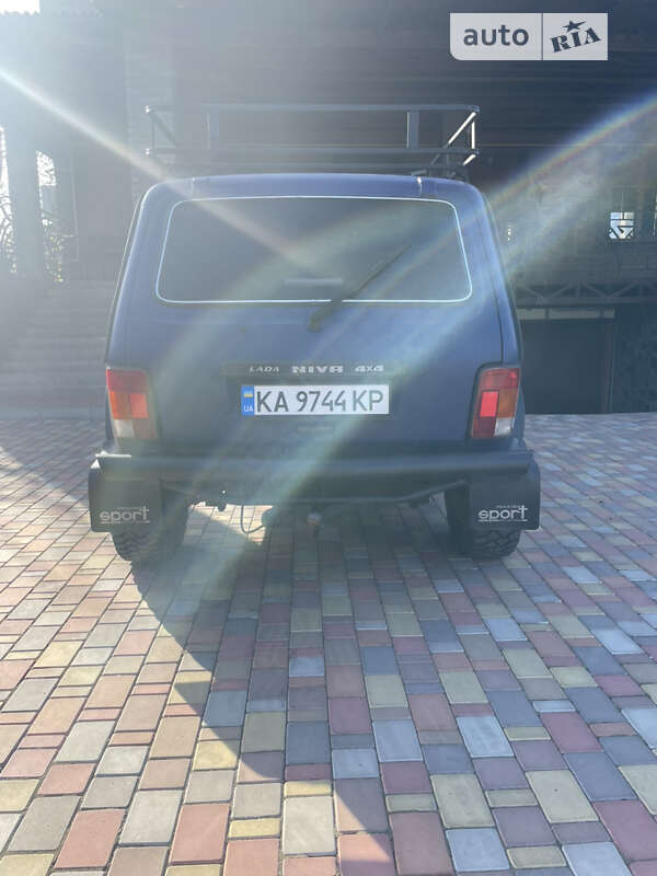 Внедорожник / Кроссовер ВАЗ / Lada 21214 / 4x4 2005 в Славском