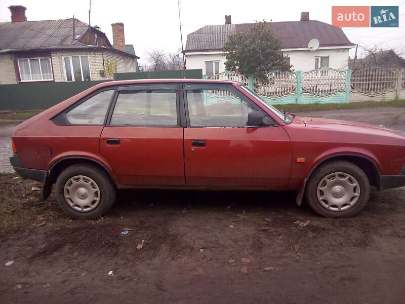 Хэтчбек Москвич/АЗЛК 2141 1991 в Любомле