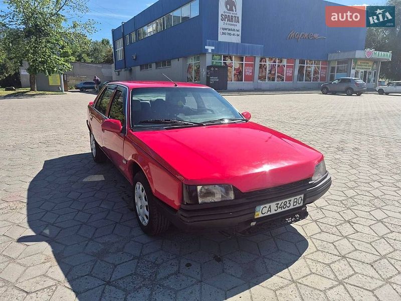 Хэтчбек Renault 25 1987 в Черкассах Хэтчбек Renault 25 1987 в Черкассах