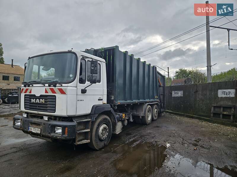 Мусоровоз MAN 26.314 2001 в Киеве