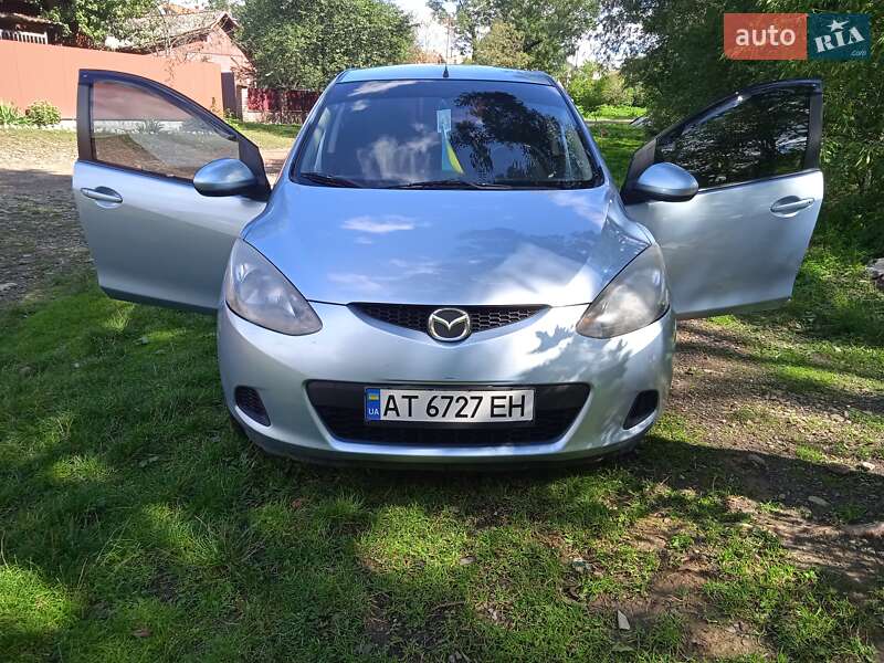 Седан Mazda 2 2009 в Коломые Седан Mazda 2 2009 в Коломые
