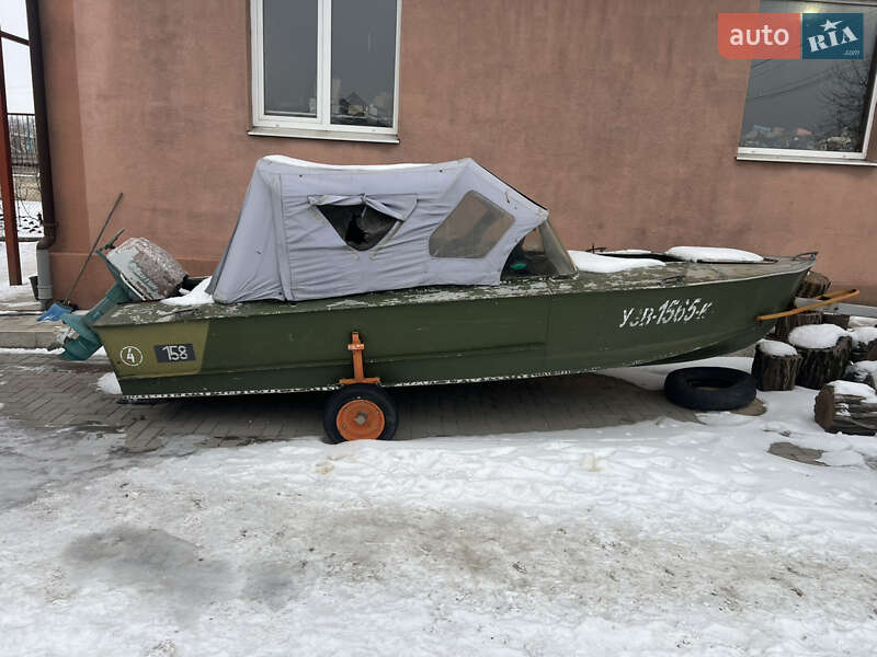 Лодка Прогресс 2М 1978 в Запорожье