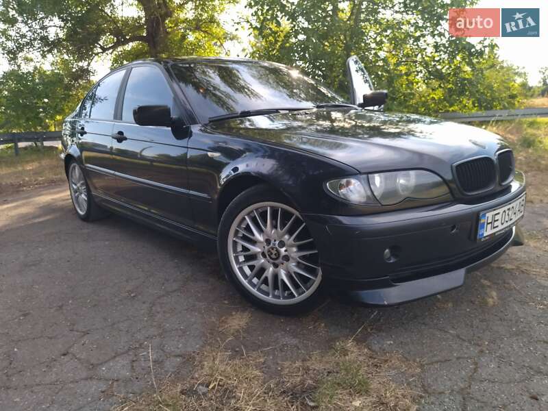 Седан BMW 3 Series 2003 в Первомайске