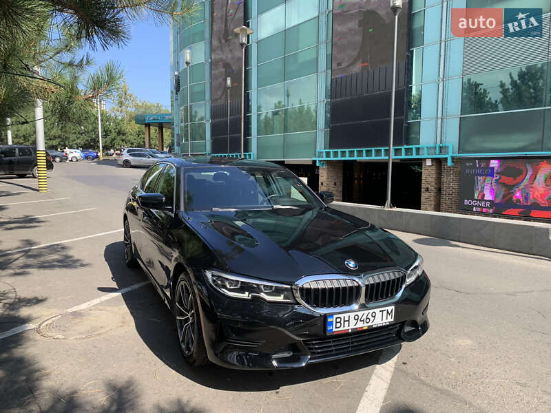 Седан BMW 3 Series 2019 в Одессе