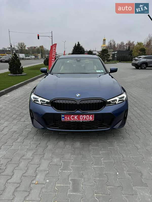 Седан BMW 3 Series 2023 в Дніпрі Седан BMW 3 Series 2023 в Дніпрі