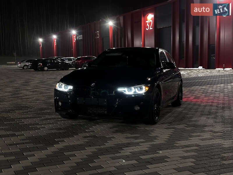 Седан BMW 3 Series 2016 в Львове