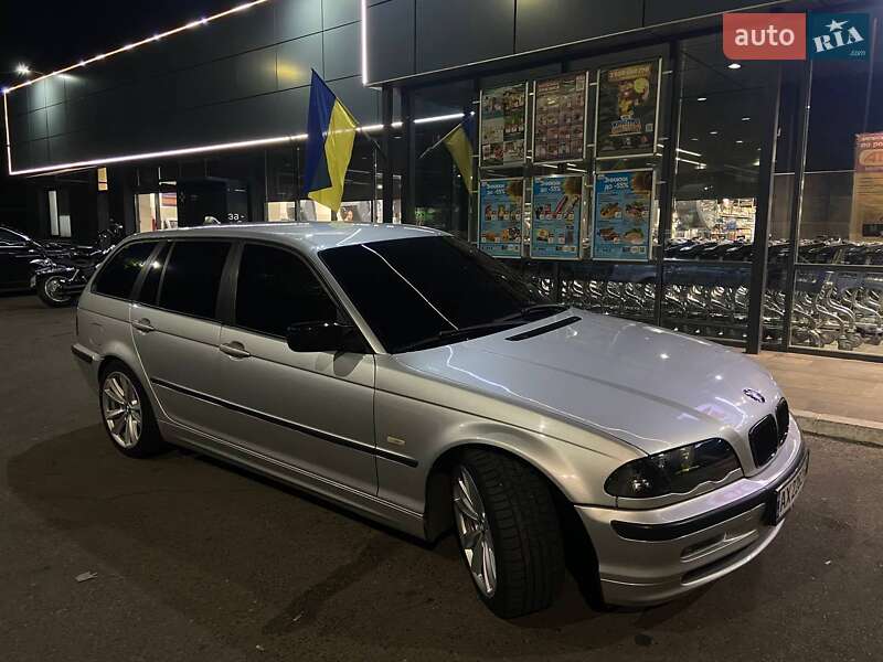 Универсал BMW 3 Series 2001 в Николаеве