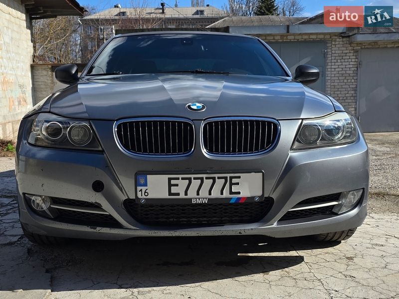 Седан BMW 3 Series 2009 в Запорожье Седан BMW 3 Series 2009 в Запорожье