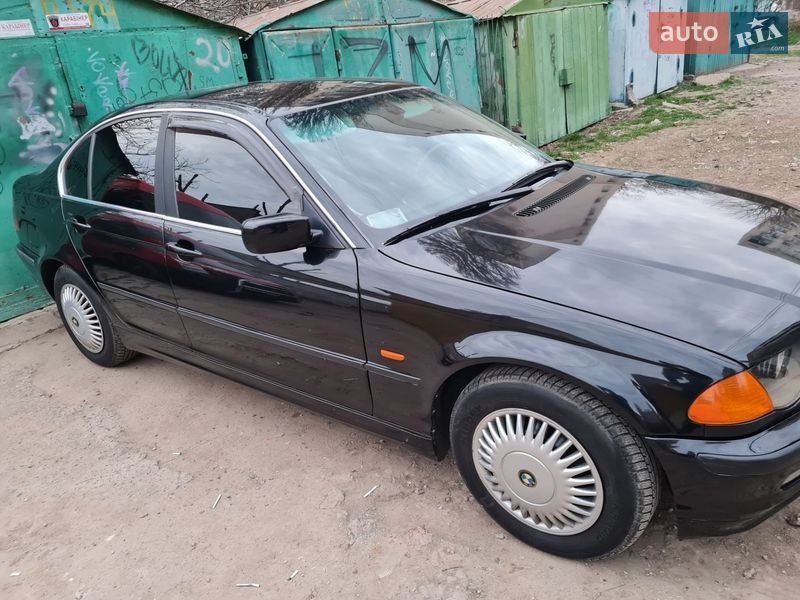 Седан BMW 3 Series 2000 в Одессе