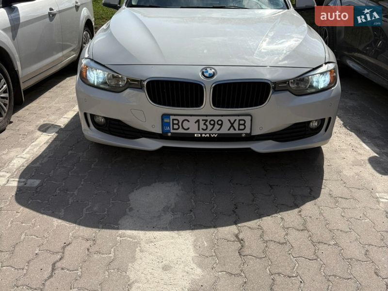 Седан BMW 3 Series 2014 в Львове