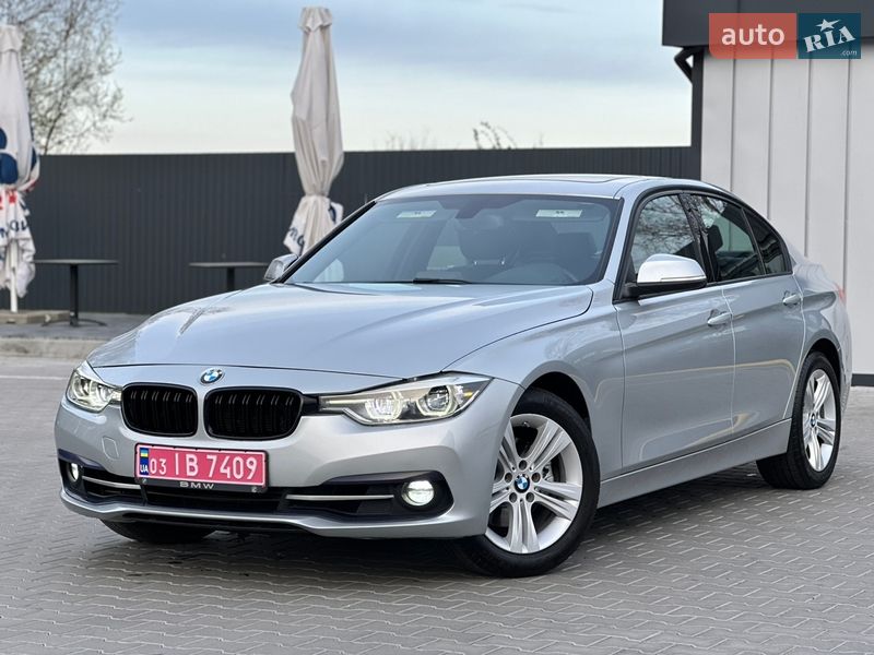 Седан BMW 3 Series 2016 в Владимире