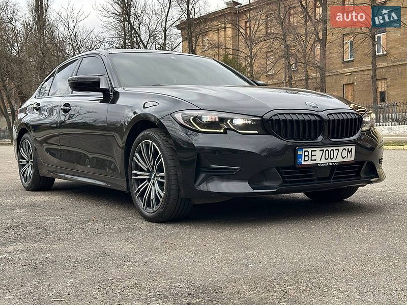 Седан BMW 3 Series 2019 в Николаеве