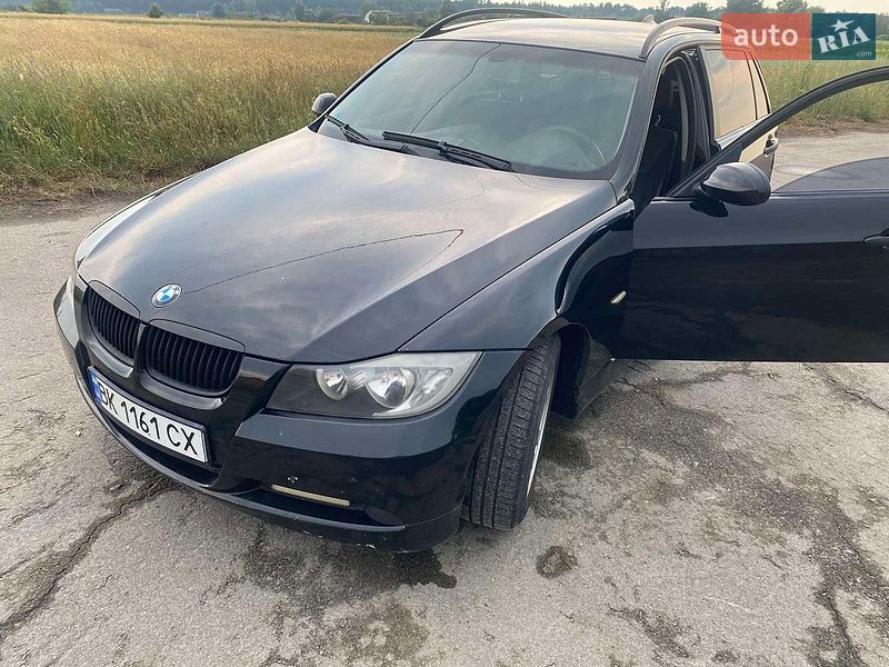 Универсал BMW 3 Series 2005 в Владимирце
