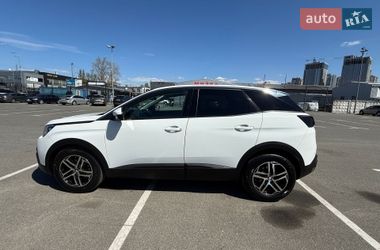 Внедорожник / Кроссовер Peugeot 3008 2019 в Киеве