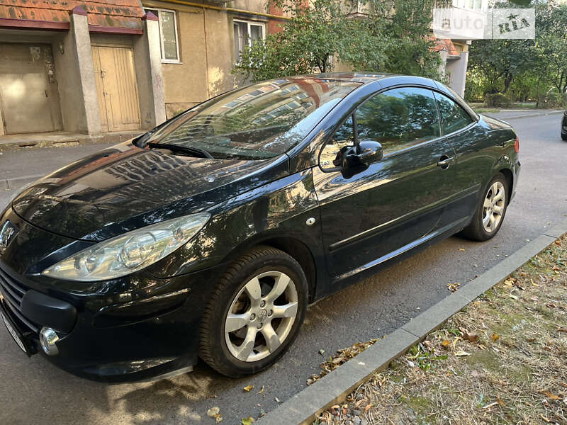 Кабриолет Peugeot 307 2006 в Мукачево