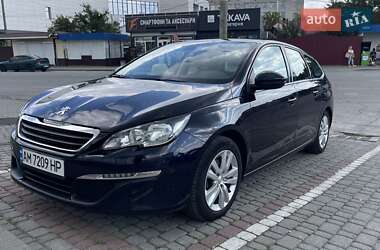 Универсал Peugeot 308 2015 в Звягеле