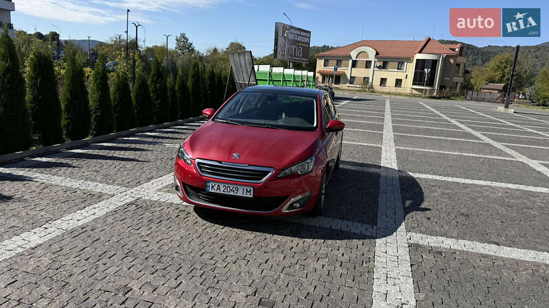 Хетчбек Peugeot 308 2016 в Хусті