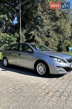Универсал Peugeot 308 2016 в Деражне