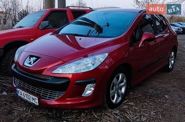 Хетчбек Peugeot 308 2010 в Кривому Розі