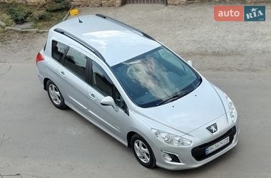Універсал Peugeot 308 2013 в Рівному Універсал Peugeot 308 2013 в Рівному