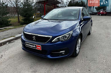 Хетчбек Peugeot 308 2017 в Києві