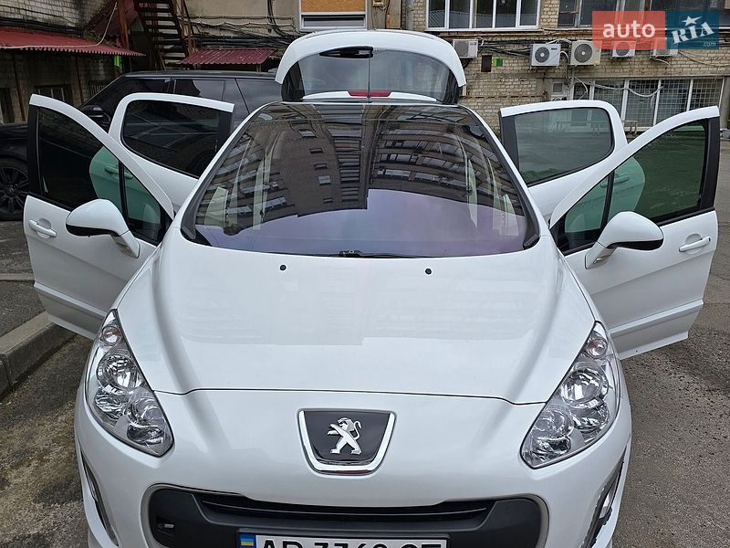 Хэтчбек Peugeot 308 2011 в Харькове Хэтчбек Peugeot 308 2011 в Харькове