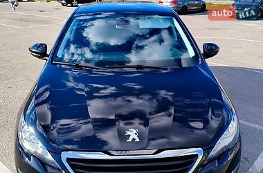 Универсал Peugeot 308 2015 в Ивано-Франковске