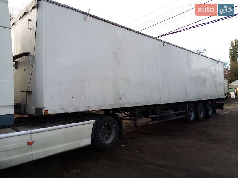 Зерновоз - полуприцеп Pacton 3142PL-4 1994 в Николаеве Зерновоз - полуприцеп Pacton 3142PL-4 1994 в Николаеве