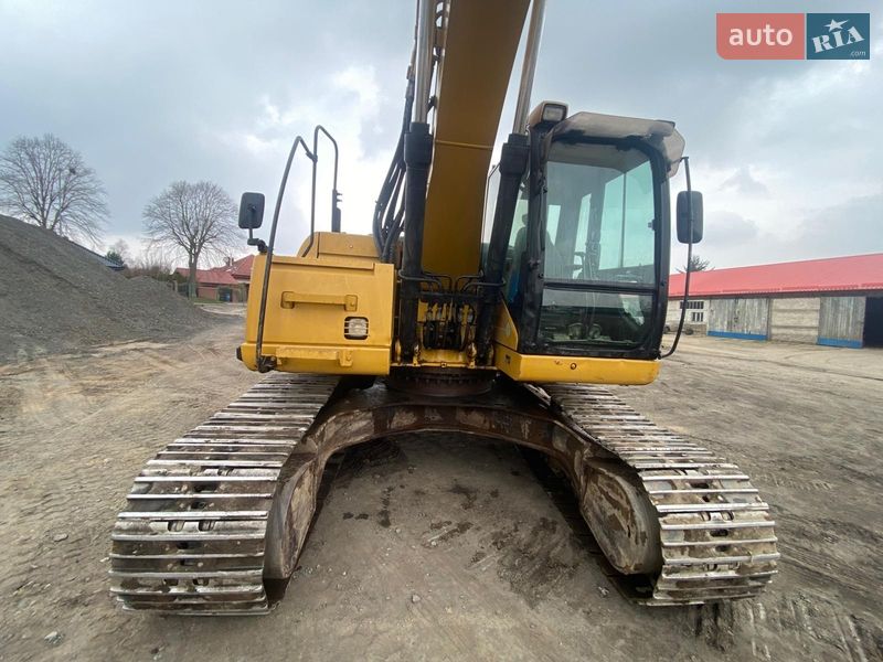 Гусеничний екскаватор Caterpillar 320C 2007 в Косові