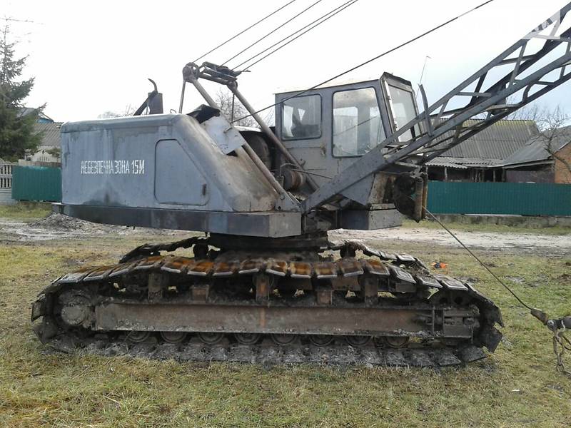 Экскаватор ЭО 3211 1990 в Ратным