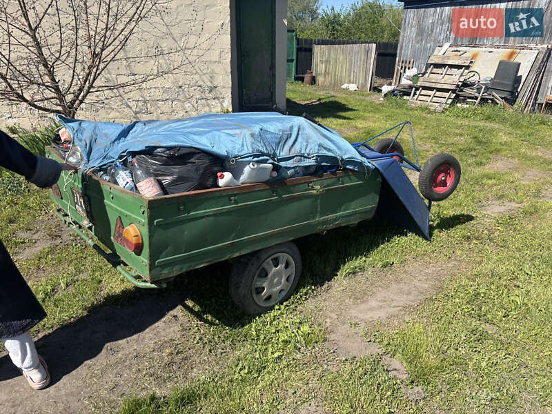 Легковой прицеп ММЗ 38102 1981 в Киеве Легковой прицеп ММЗ 38102 1981 в Киеве