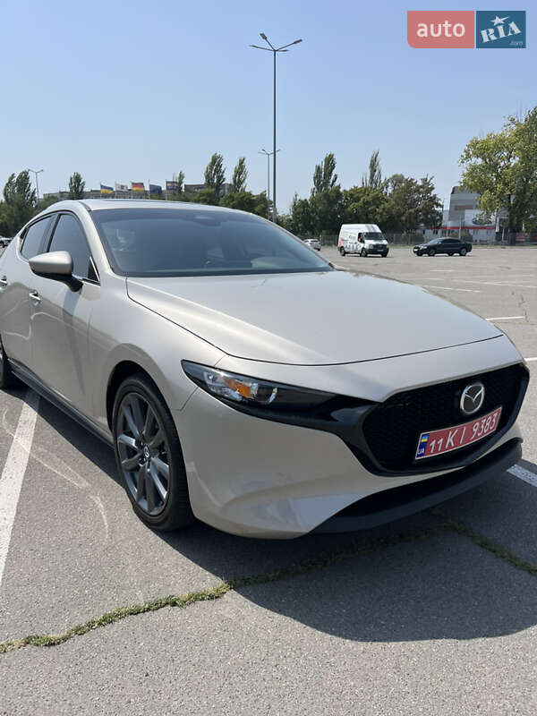 Хэтчбек Mazda 3 2024 в Днепре