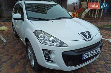 Позашляховик / Кросовер Peugeot 4007 2011 в Умані