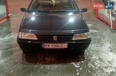 Седан Peugeot 405 1991 в Городке