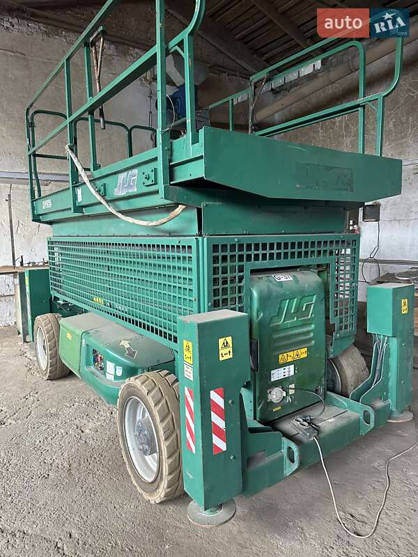 Ножничный подъемник JLG 4069 LE 2005 в Жидачове