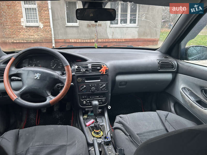 Седан Peugeot 406 1999 в Ровно