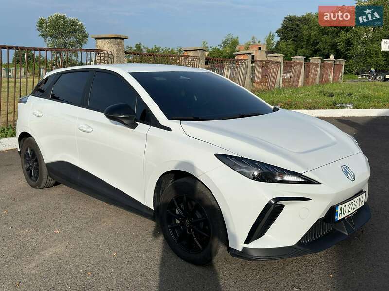 Хэтчбек MG 4 2023 в Мукачево