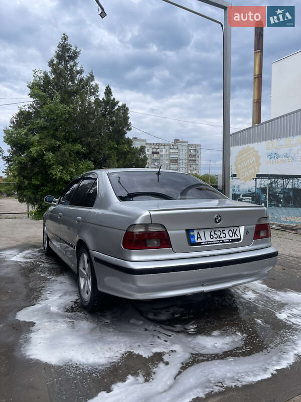 Седан BMW 5 Series 1998 в Первомайске Седан BMW 5 Series 1998 в Первомайске