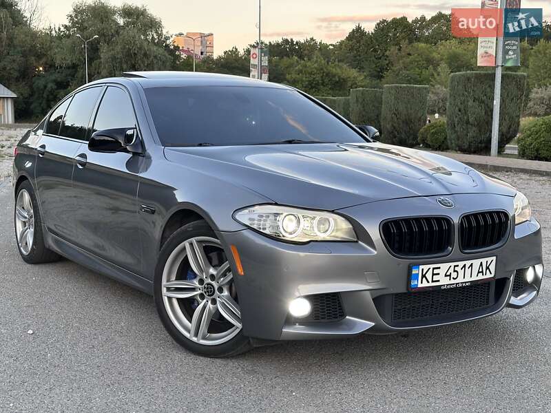 Седан BMW 5 Series 2012 в Днепре Седан BMW 5 Series 2012 в Днепре