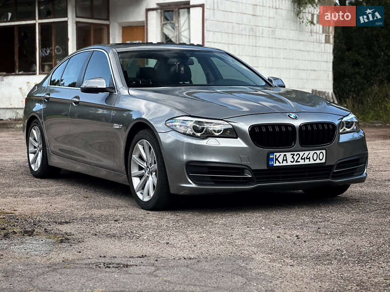 Седан BMW 5 Series 2013 в Киеве
