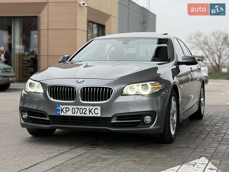 Седан BMW 5 Series 2015 в Днепре
