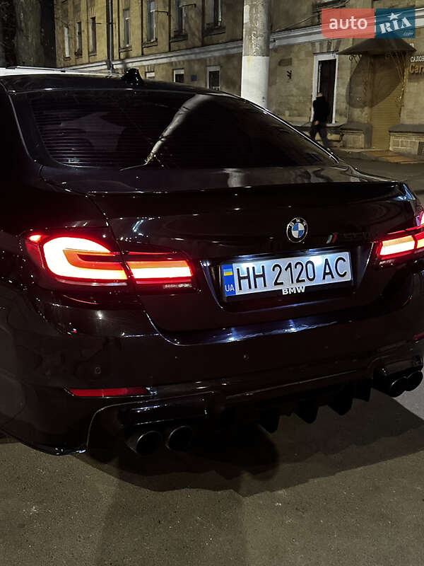 Седан BMW 5 Series 2011 в Одессе